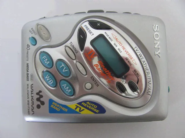 Кассетный плеер с радио Sony WM-FX481-3