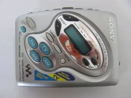 Кассетный плеер с радио Sony WM-FX481